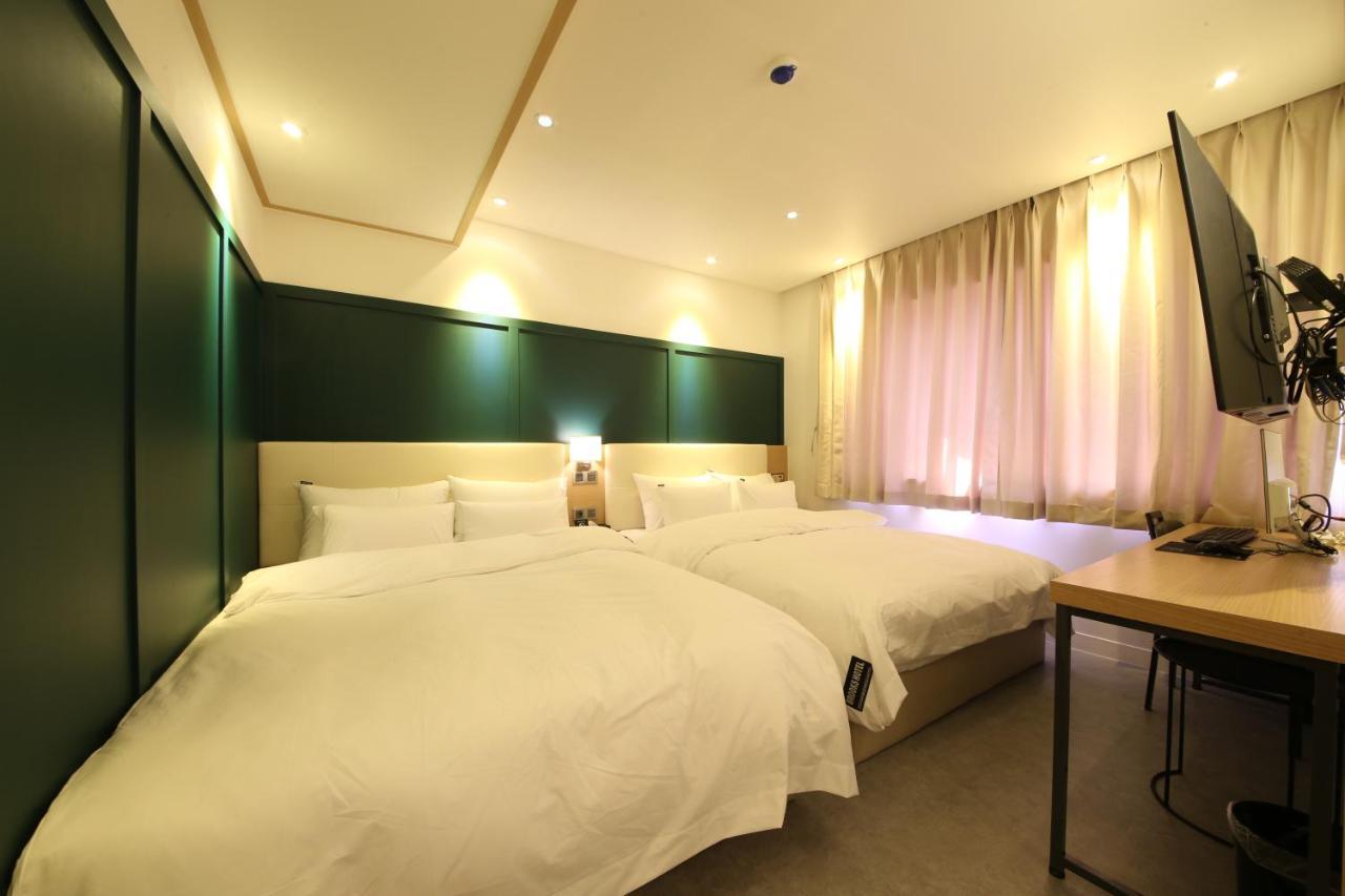 Brooks Hotel Tongyeong Eksteriør billede